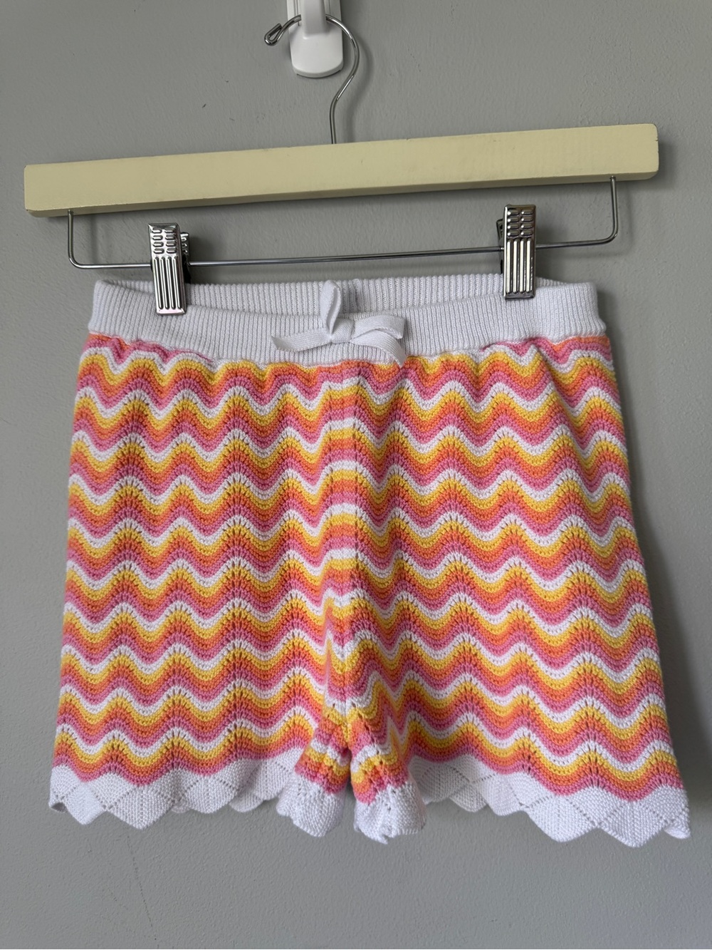 Janie and Jack White Pink Yellow Chevron Knit Shorts